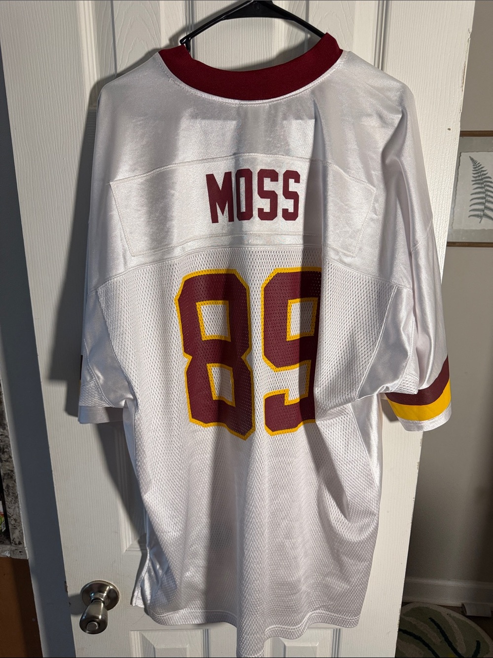 VINTAGE REDSKINS SANTANA MOSS JERSEY
